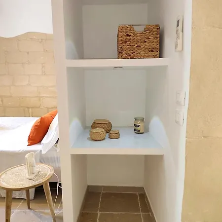 Apartamento Antica Dimora Con Volte A Stella Dietro Al Duomo Con Parcheggio Lecce